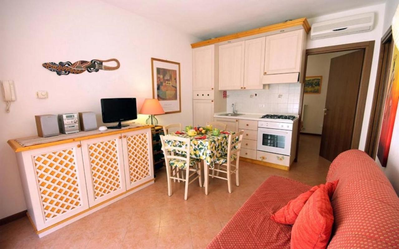 Residence Rex Lo Scoglietto Punta Ala Extérieur photo
